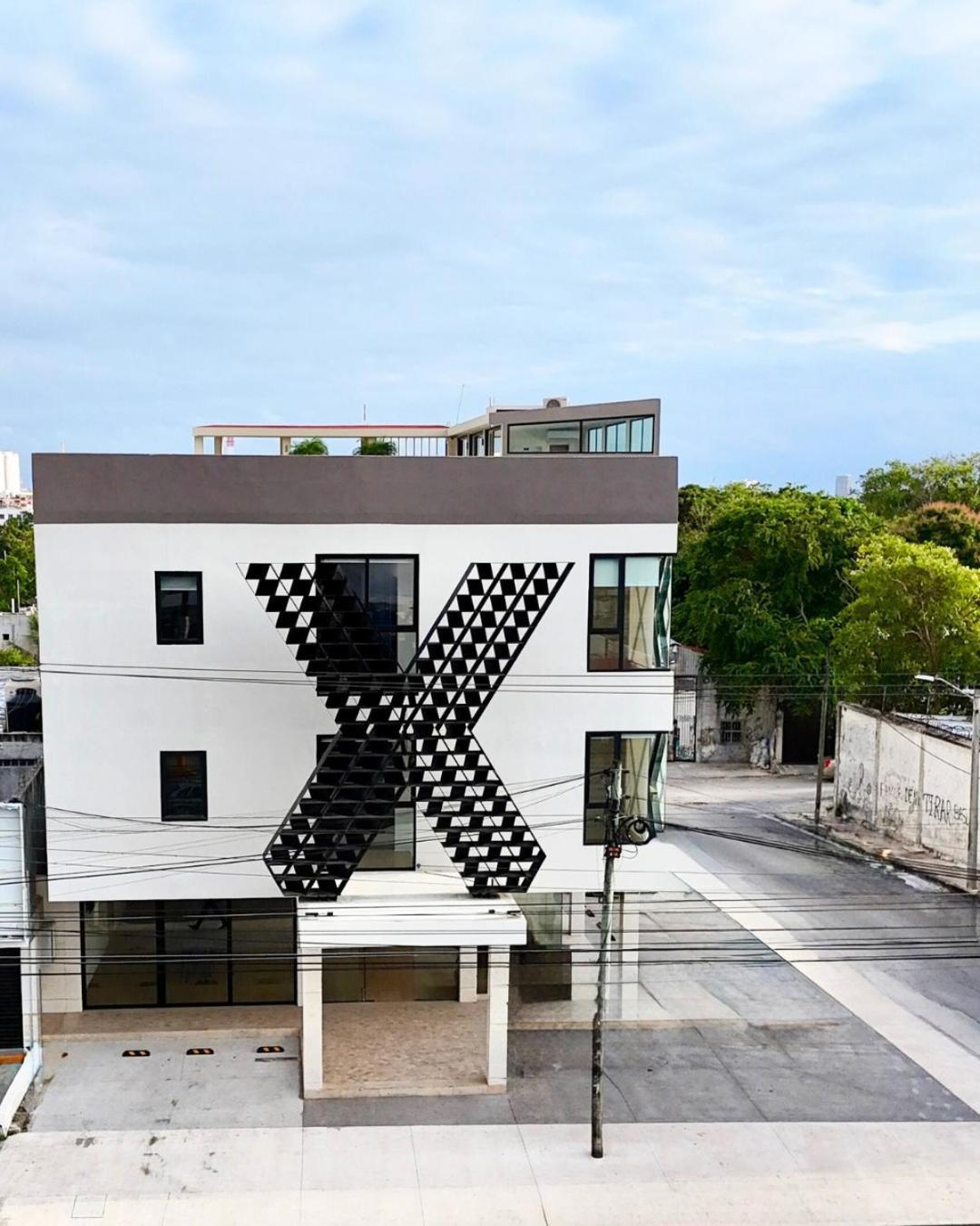 Xoza Hotel Urban Escape Канкун Экстерьер фото