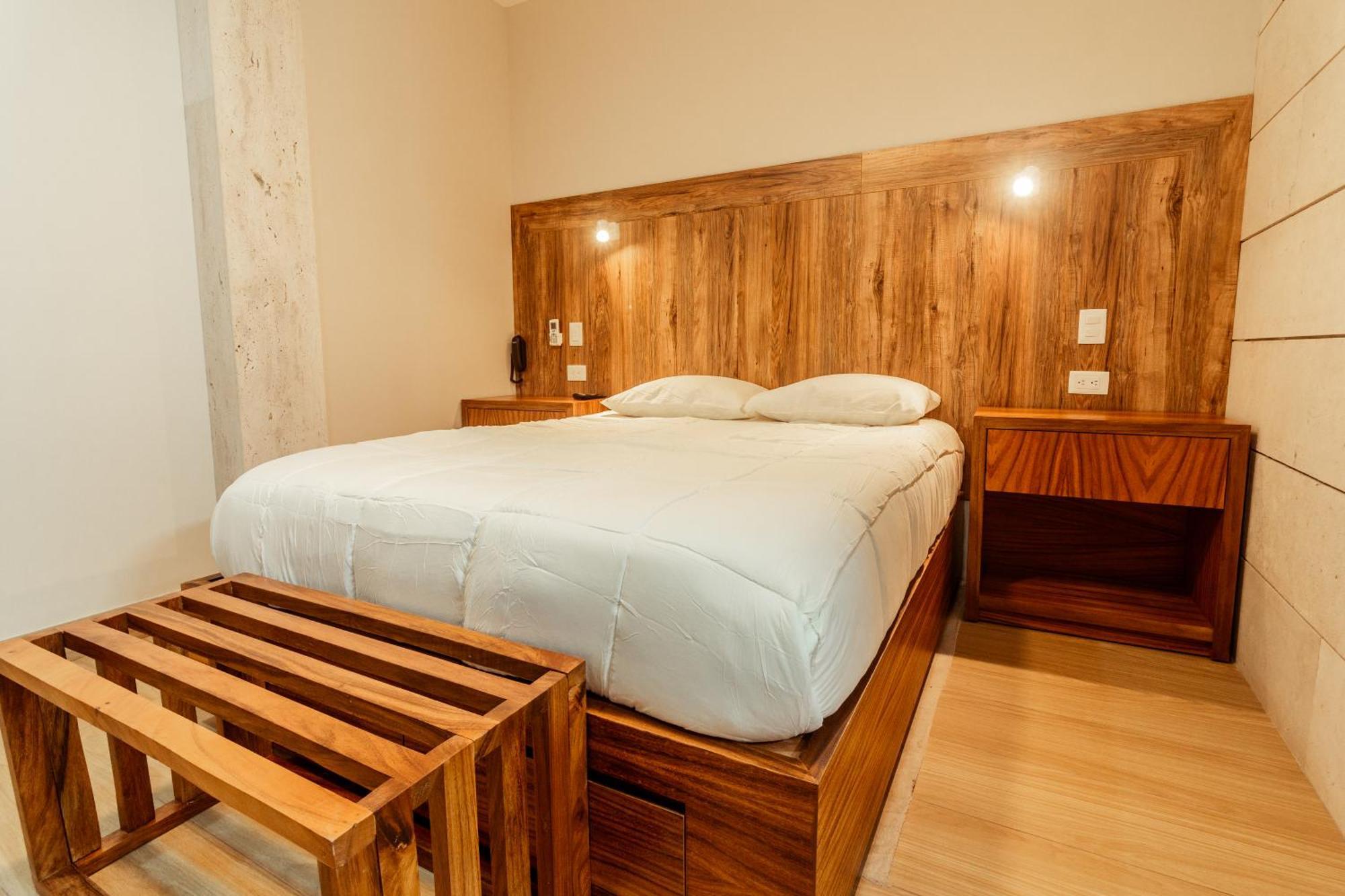 Xoza Hotel Urban Escape Канкун Экстерьер фото